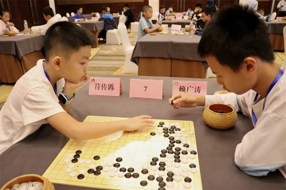 泛亚电竞海南昌江发布五一假期活动预告：摘芒果玩赛事海边撒欢……(图12)