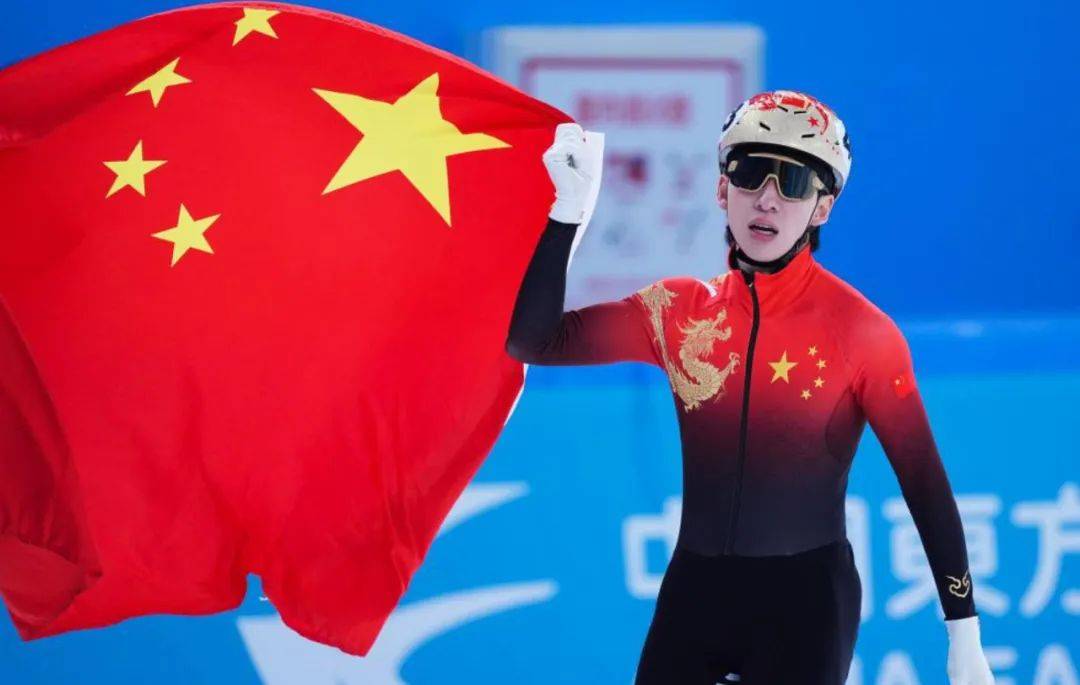 泛亚电竞官网体育是什么？一位原体育局长的深刻思考(图2)